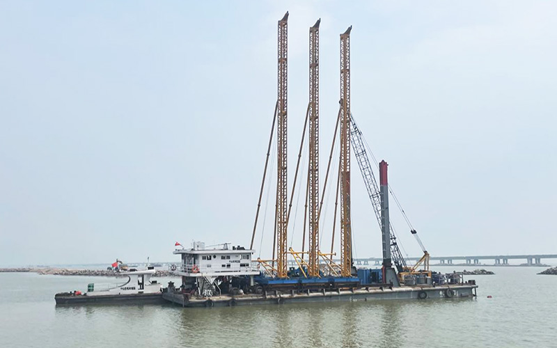 珠海港高栏港区南水作业区弃土岸壁一期1标段工程
